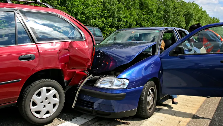 3 Signs of Car Frame Damage