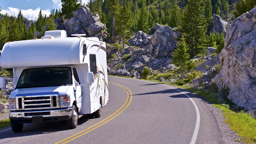 4 Ways to Prepare an RV for a Winter Road Trip
